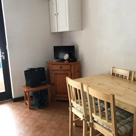 Studio Tout Confort Au Calme 아파트 Châtel